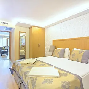 3* Hotel Waw Galataport