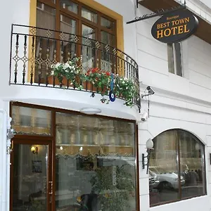 3* Hotel Town