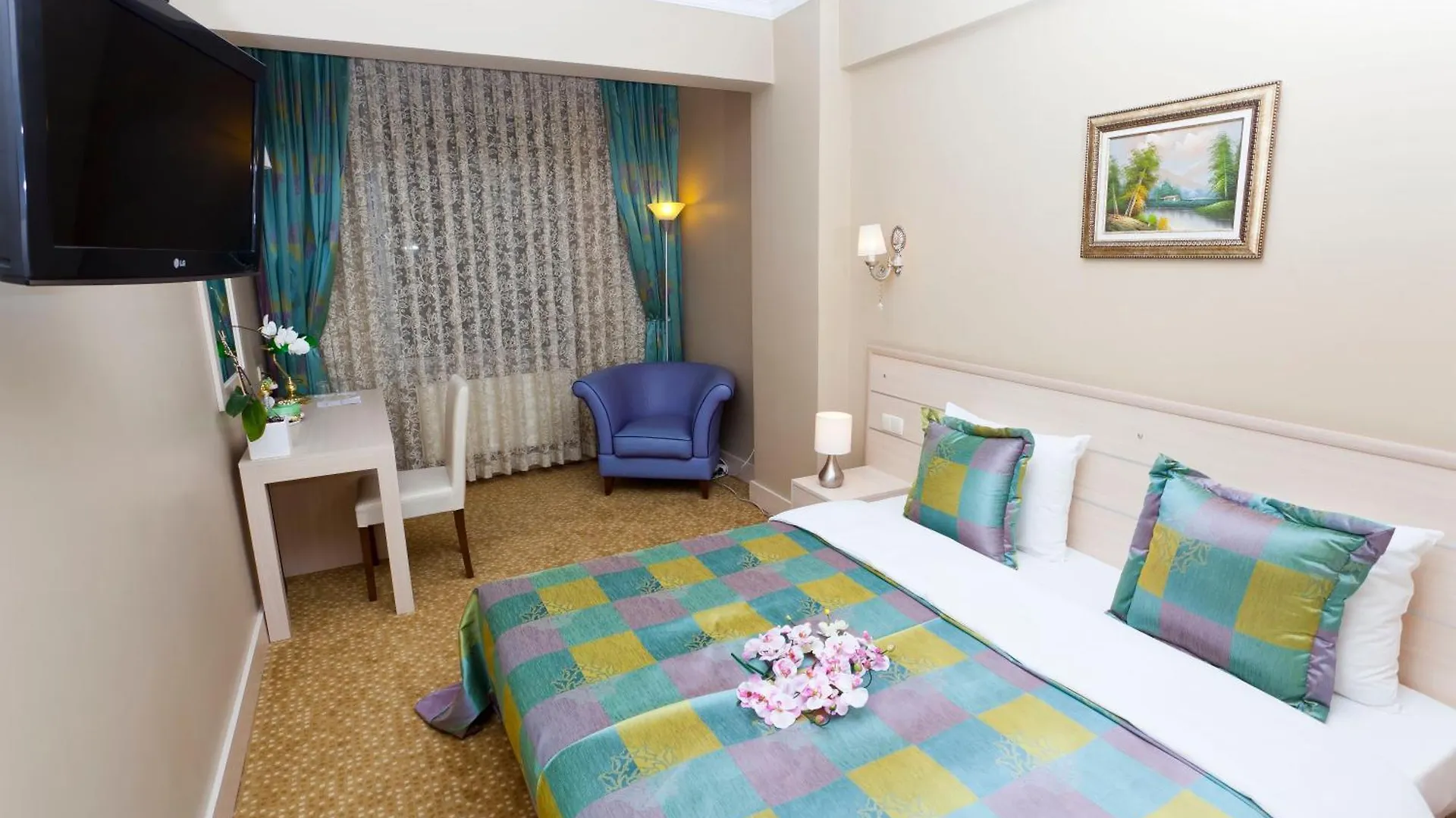 Classes Hotel Istanbul 3*,